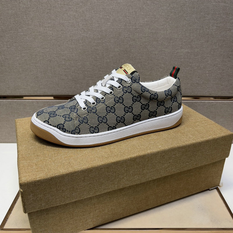 men gucci shoes-554